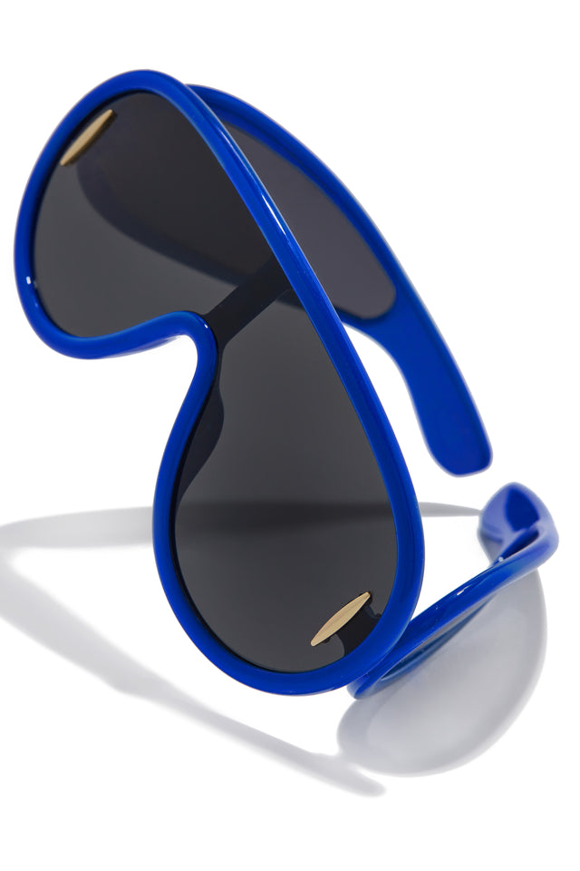 Load image into Gallery viewer, Sunglasses
