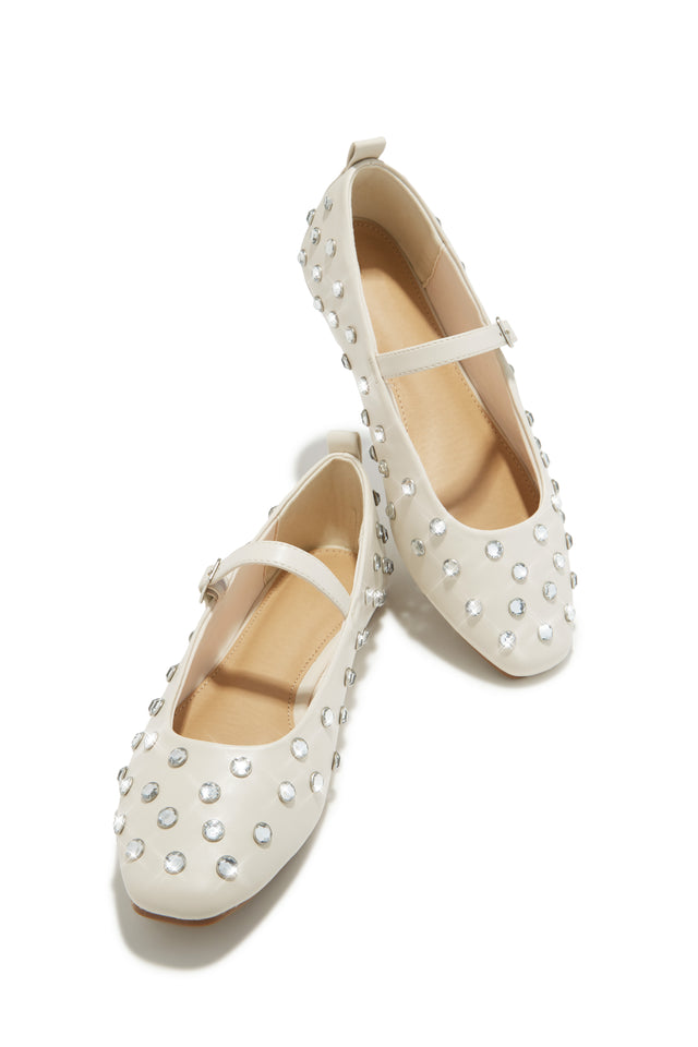 Load image into Gallery viewer, Bone Embellished Flats
