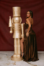 Load image into Gallery viewer, Aimani - Bronze
