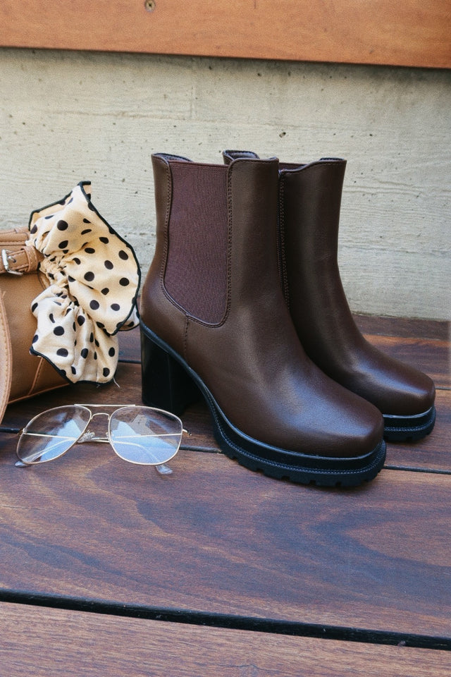 Brooklyn Block Heel Ankle Boots - Brown