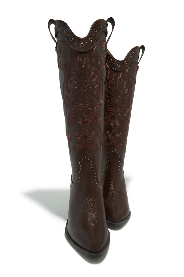Load image into Gallery viewer, Festival Season Cowgirl Boots - Brown

