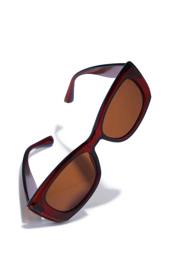 Load image into Gallery viewer, Summer Vibes Sunglasses - Brown
