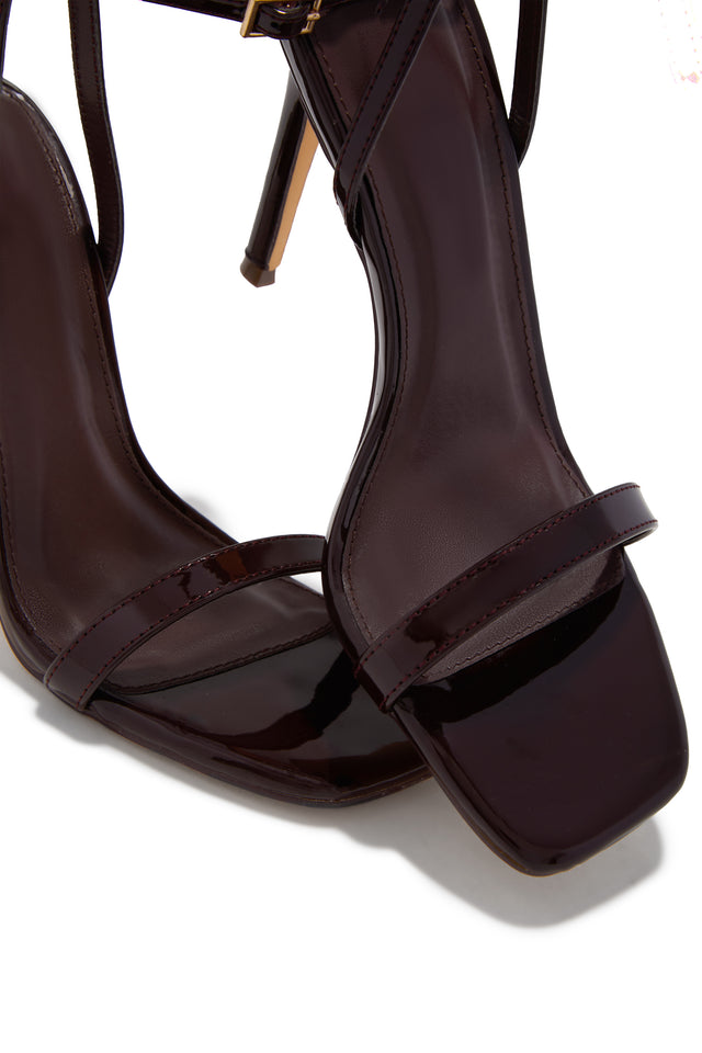 Load image into Gallery viewer, Evelin Single Sole Heels - Brown
