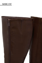 Load image into Gallery viewer, Hudson Wide Fit Platform Block Heel Boots - Brown
