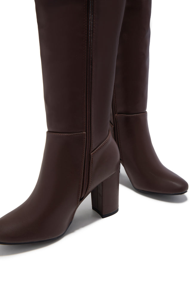 Load image into Gallery viewer, Colette Wide Fit Block Heel Boots - Brown
