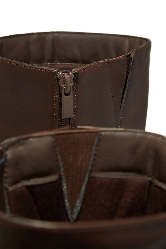 Load image into Gallery viewer, Hudson Platform Block Heel Boots - Brown

