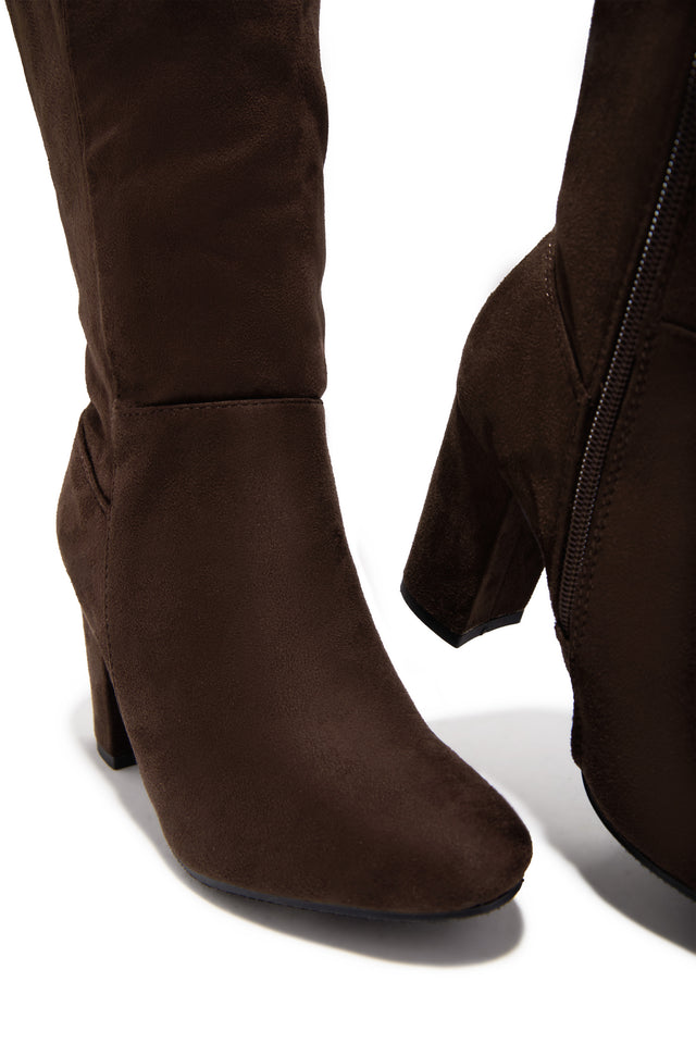 Load image into Gallery viewer, Colette Wide Fit Block Heel Boots - Brown Suede
