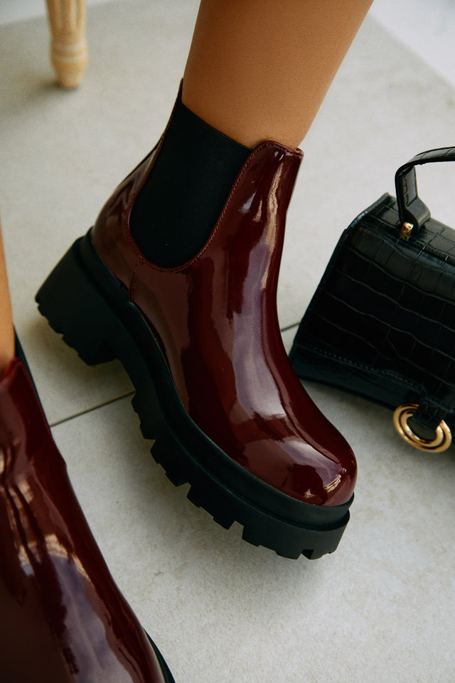 Load image into Gallery viewer, Chelsea Burgundy Patent Boots
