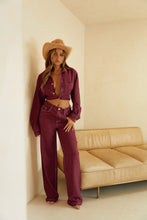 Load image into Gallery viewer, Aleza Top - Burgundy
