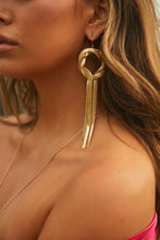 Load image into Gallery viewer, Model Wearing Gold Dangle Earring
