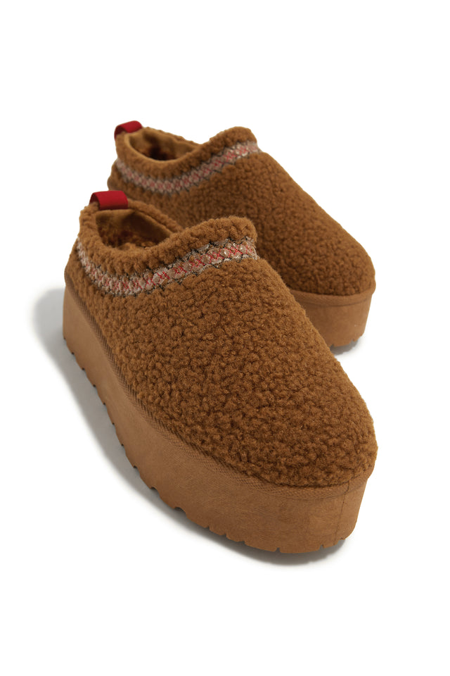 Load image into Gallery viewer, Tan Chestnut Faux Sherpa Lounge Platforms
