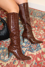 Load image into Gallery viewer, Chrissy Mid Heel Boots - Brown
