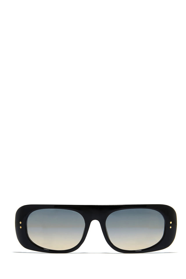 Load image into Gallery viewer, Black Ombre Sunglasses
