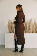 Load image into Gallery viewer, Brown Rib Dress
