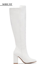 Load image into Gallery viewer, Colette Wide Fit Block Heel Boots - White
