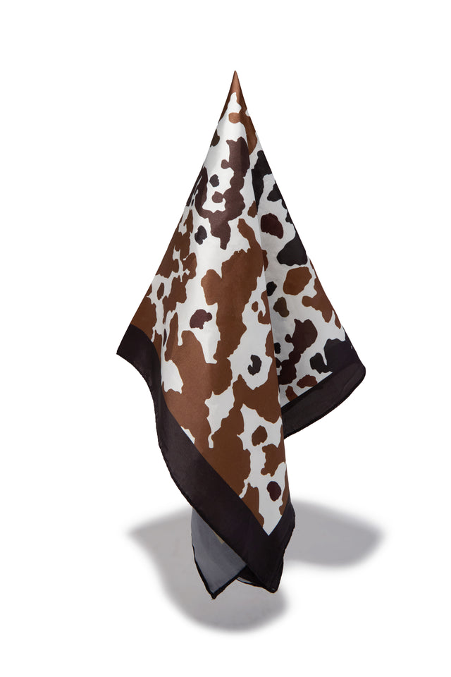 Load image into Gallery viewer, Dixie Multipurpose Scarf - Cow
