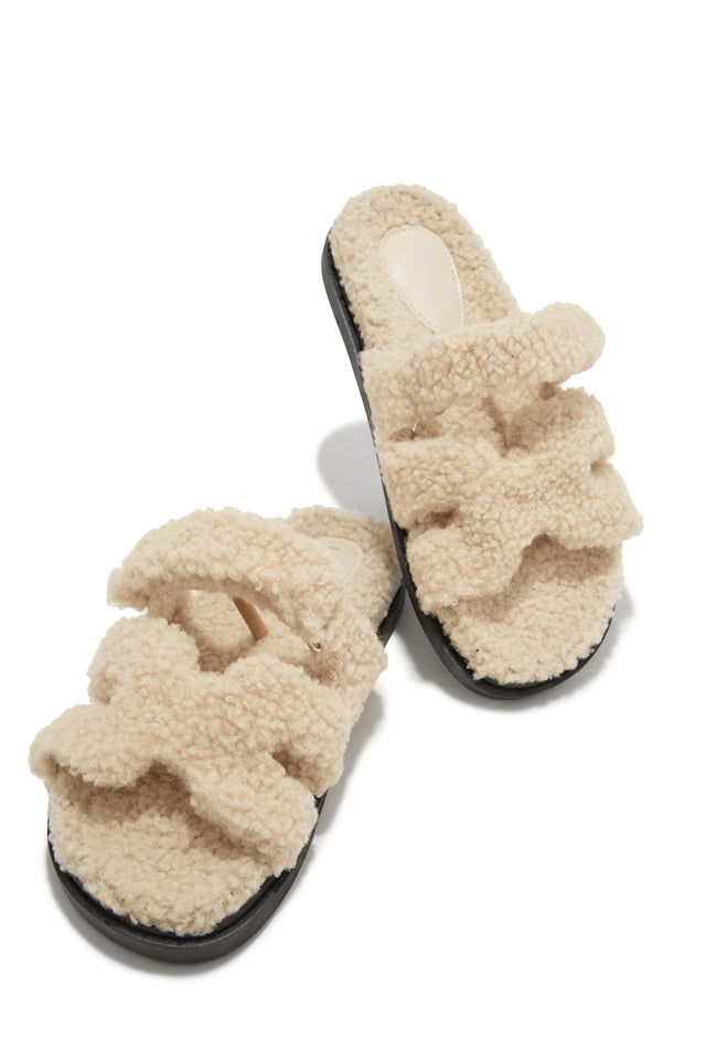 Load image into Gallery viewer, Cream Faux Sherpa Slip On Sandals
