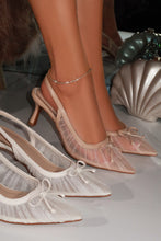 Load image into Gallery viewer, Daphne Slingback Mid Heel Pumps - Ivory
