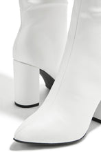 Load image into Gallery viewer, Darcy Block Heel Boots - White
