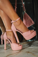 Load image into Gallery viewer, Delilah Platform High Heels - Pink
