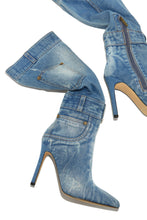 Load image into Gallery viewer, Jenesis - Denim

