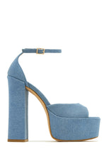 Load image into Gallery viewer, Baecation Platform Block High Heels - Natural
