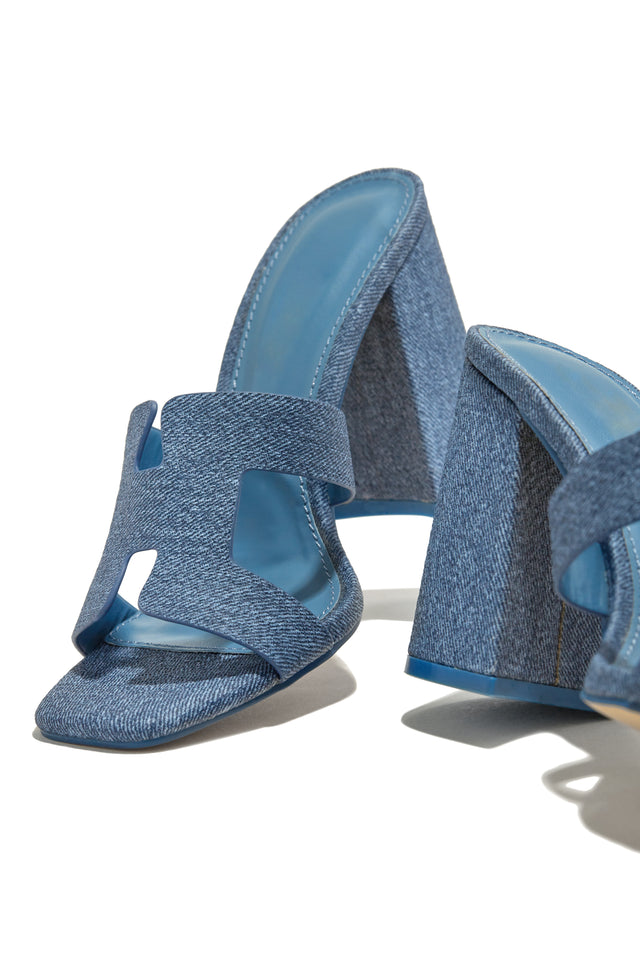 Load image into Gallery viewer, Bianka - Denim
