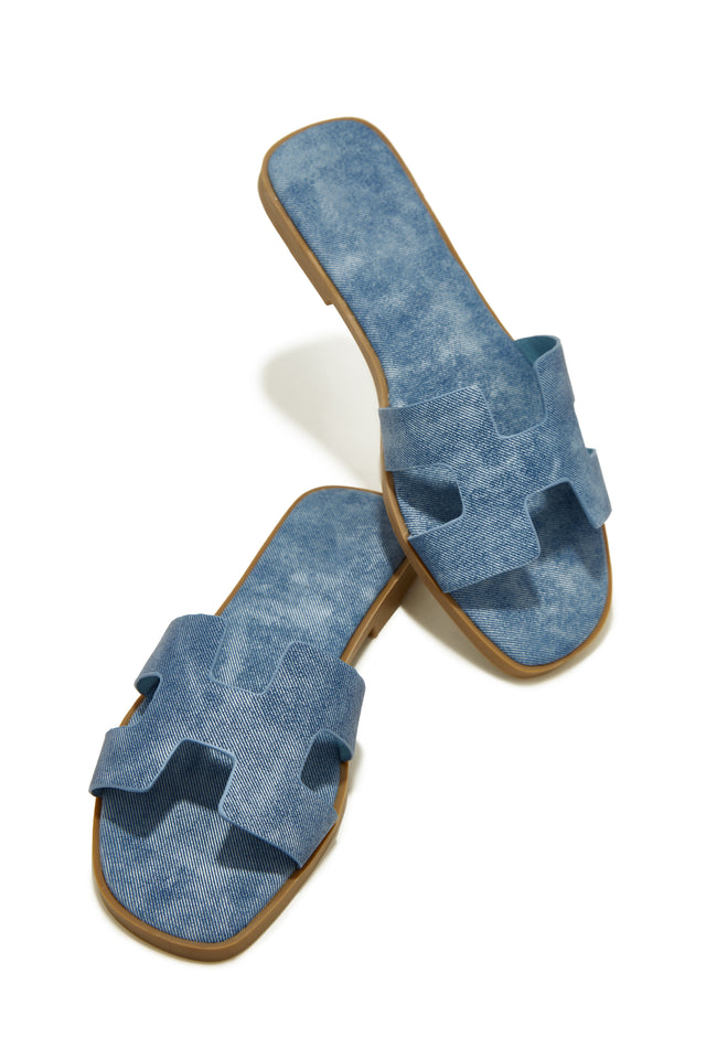 Load image into Gallery viewer, Bianka Slip On Sandals - Yellow
