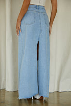 Load image into Gallery viewer, CB Slit Skirt
