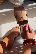 Load image into Gallery viewer, Elara Slip On Sandals - Nude
