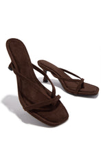 Load image into Gallery viewer, Elena Mid Heel Mules - Brown Suede
