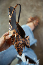 Load image into Gallery viewer, Elisabeth Pointed Toe Flats - Leopard
