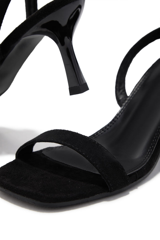 Load image into Gallery viewer, Emmie Slingback Mid Heels - Black
