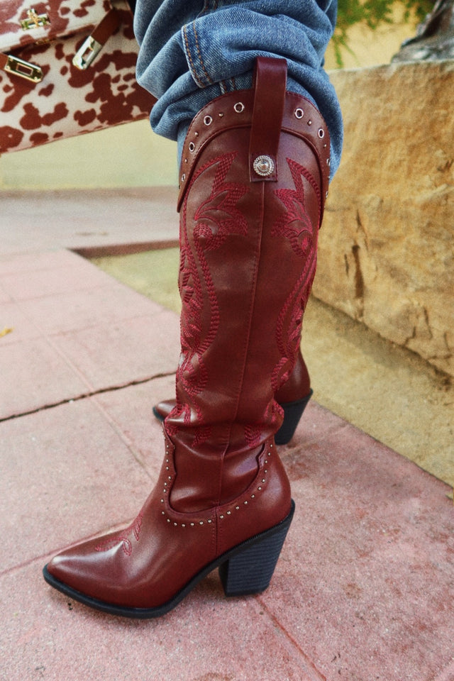 Load image into Gallery viewer, Festival Season Cowgirl Boots - Wine
