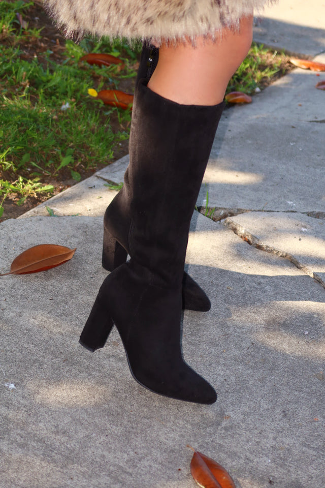 Load image into Gallery viewer, Fine Time Block Heel Knee High Boots - Black Suede
