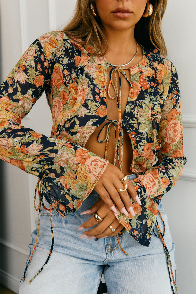Load image into Gallery viewer, Floral Chiffon Top
