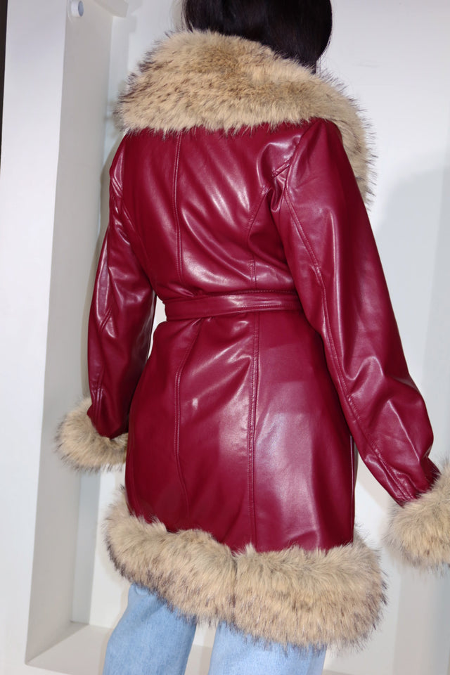 Load image into Gallery viewer, Foxy Faux Fur Coat - Wine
