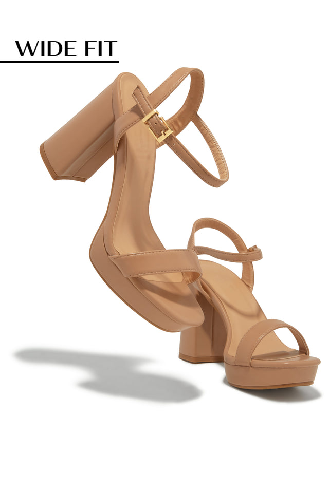 Load image into Gallery viewer, Gaby Wide Fit Platform Block Heels - Nude
