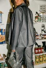 Load image into Gallery viewer, Black and Silver Set
