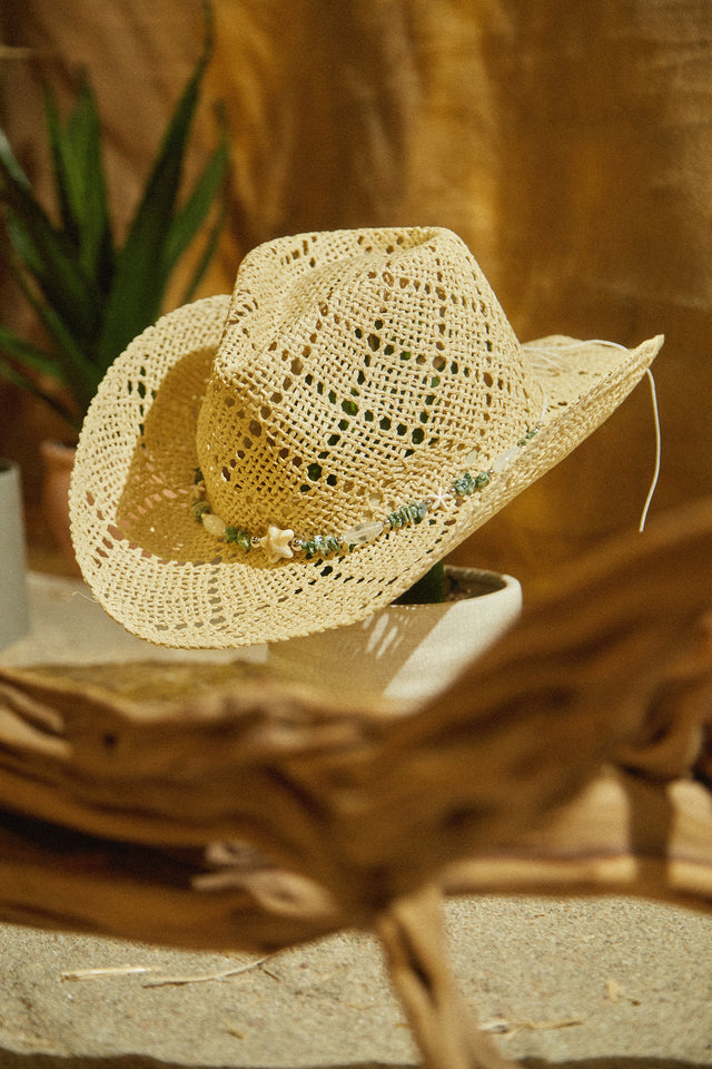 Load image into Gallery viewer, Gloriana Straw Western Hat - Ivory
