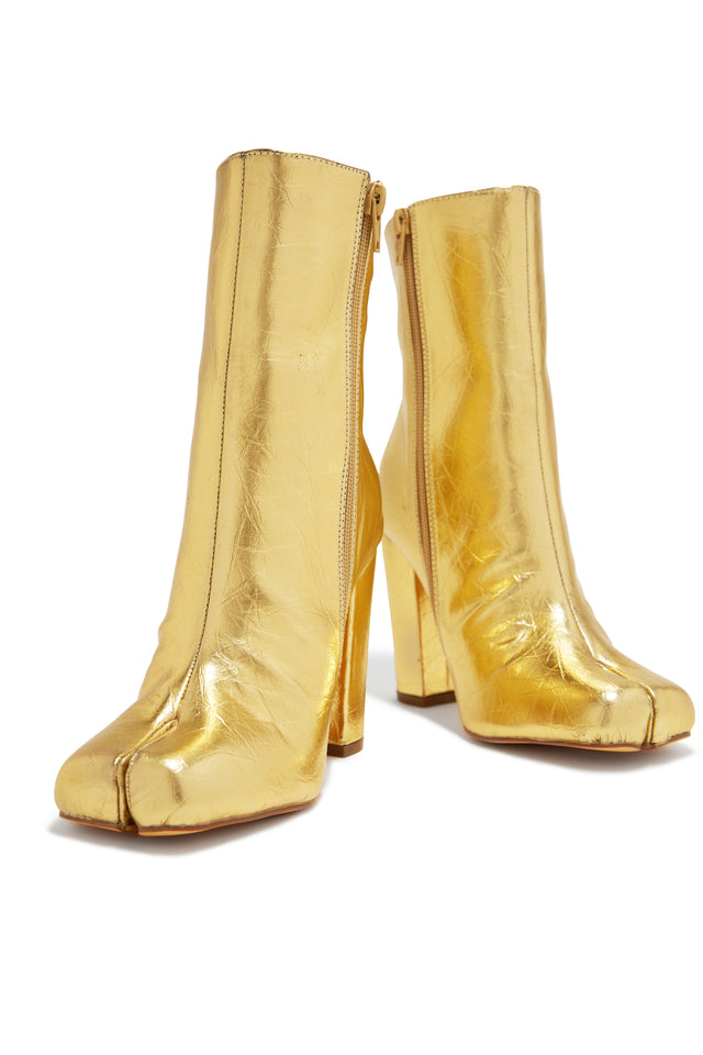 Load image into Gallery viewer, Alura Toe Split Block Heel Ankle Boots - Gold
