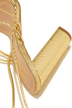 Load image into Gallery viewer, Luciana Lace Up Block High Heels - Gold
