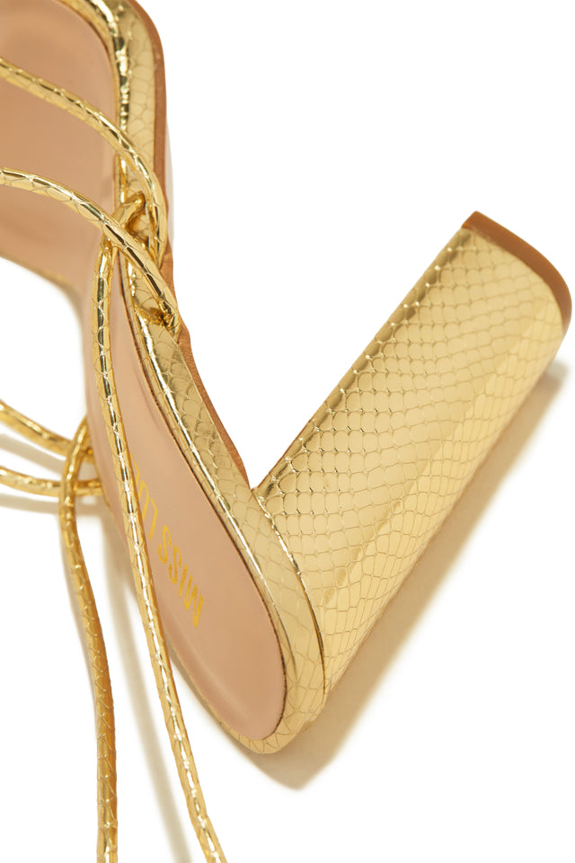 Load image into Gallery viewer, Luciana Lace Up Block High Heels - Gold
