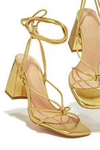 Load image into Gallery viewer, Briella - Gold
