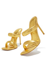 Load image into Gallery viewer, Stassie - Gold

