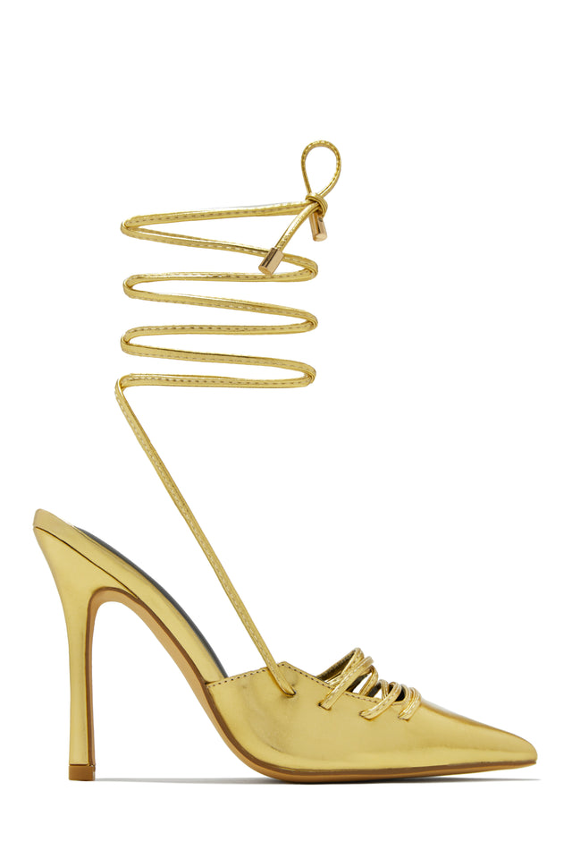 Load image into Gallery viewer, Gold Metallic Pumps
