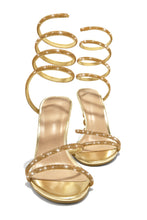 Load image into Gallery viewer, Shiny Gold Heels
