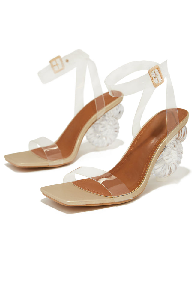 Load image into Gallery viewer, Gold-Tone Single Sole Heels
