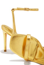 Load image into Gallery viewer, Evelin Single Sole Heels - Gold
