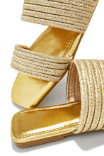Load image into Gallery viewer, Paradise Found Slip On Sandals - Gold

